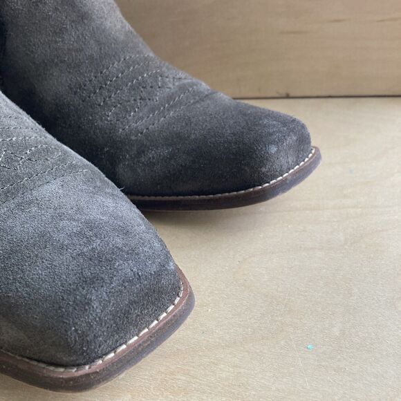 Zodiac Women's Boot Bootie Grey Suede Size  9.5  M  Western Toe - Picture 8 of 16